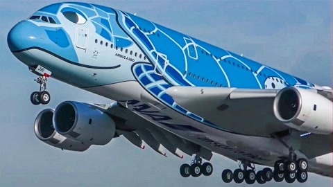 近距离观看,世界最大宽体客机a380,波音747,硬核降落!