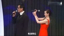 回顾：杨幂彭浩翔同台颁奖,差点在台上爆粗口,太扎心了！