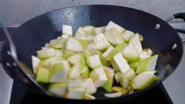 冬瓜豆腐湯,減肥期間放心吃,好吃又下飯-生活-完整版視頻在線觀看-愛