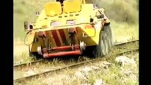 GAZ 5903ZH（BTR-80）轮式铁路两用装甲车