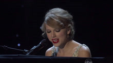 Taylor Swift -《Back To December》(Live CMA Awards)