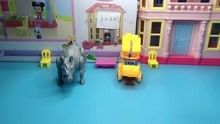 犀牛和帮帮龙司皮诺变形玩具