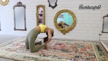 家里铺块手工真丝地毯练练瑜伽，可以让身材保持更加完美。