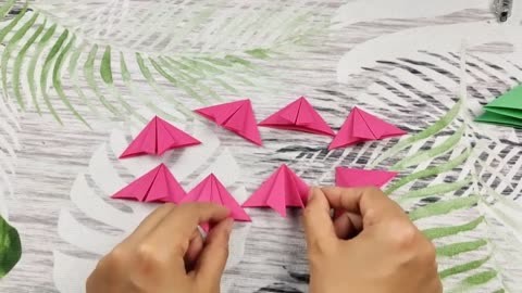 大红花折纸的制作方法图片